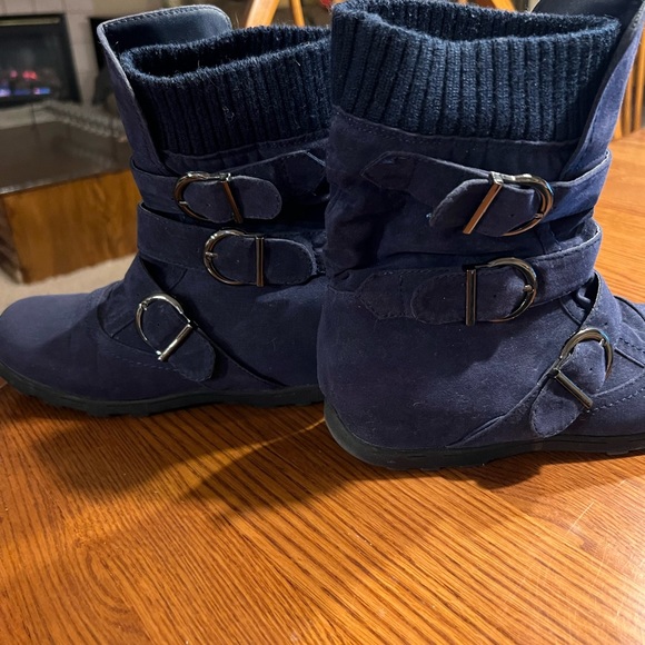 Refresh Navy suede boots - Picture 5 of 7